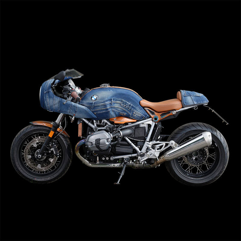 #29/30 BMW Denim Twins